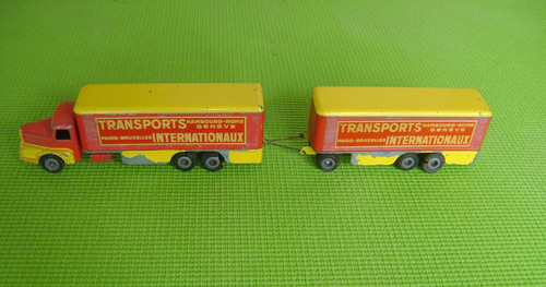 Jrd 127 camion unic - #127, lantaret