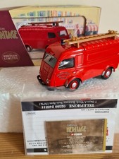 Renault Saviem 1000 kg Pompiers Bray en Val Corgi  No Dinky Toys Norev, Solido