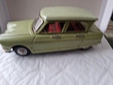 ancienne voiture jouet