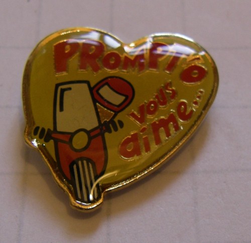 Pin coeur scooter vespa - pin's,