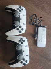 Console de jeu vidéo TV avec 2 manettes de jeu sans fil, 2000 Jeux Intégré. 