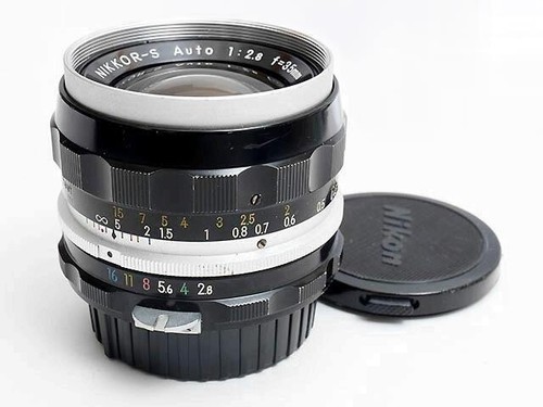 Objectif nikon nikkor auto - objectif,