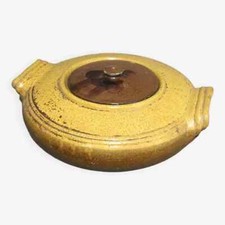 Poterie Ancienne tripière en terre cuite vernissée. Art populaire