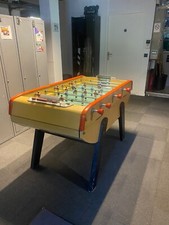 Baby foot BONZINI d’occasions, vendu avec les balles