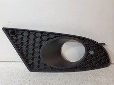 GRILLE D PARE-CHOC AV SEAT LEON 2 1p0853666A