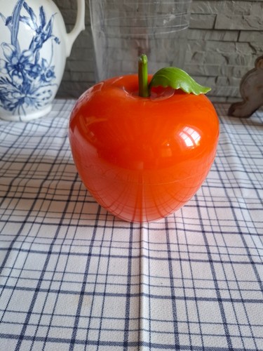 Seau glacons pomme - a, ancien