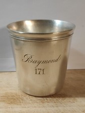 Christofle. Timbale en laiton argenté.