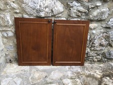 2 portes de placard en multiplex 2 couches, H69cm, largeur 48,2 et 49,5cm