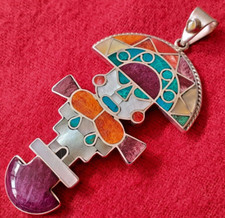 Pendentif péruvien forme de