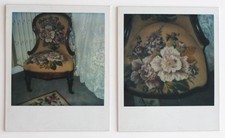 Fauteuil fleurs kitsh zoom flash intérieur - Photo vintage snapshot paire 2