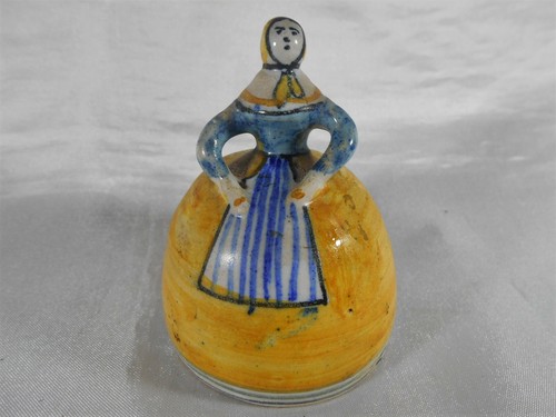 Cloche forme femme en - cloche, de