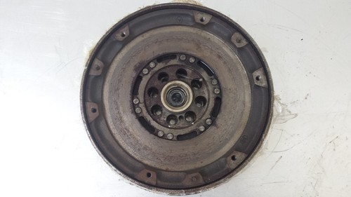 Mercedes benz disque inertie - mercedes-benz,