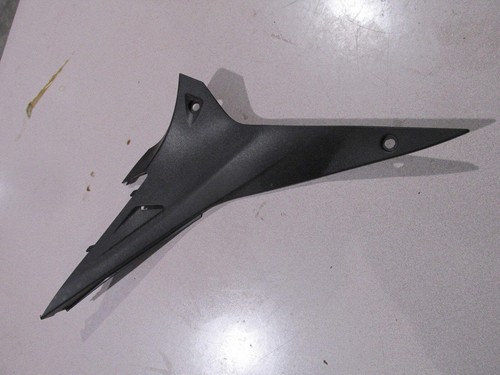 Cache latéral gauche aprilia - latéral,