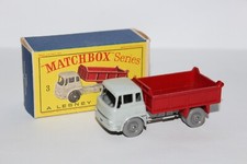 MATCHBOX - N°3 - BEDFORD TIPPER TRUCK - ROUES LARGES