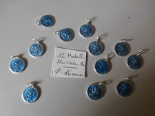 lot de 12 médaille métal alu