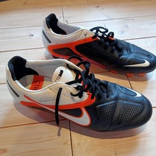 Nike CTR360 Maestri II Orange