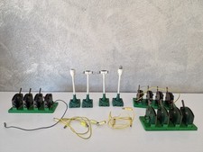 Lot De Bureaux Et Lanternes