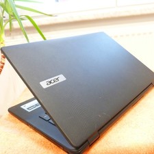 Acer ES1 711 UltraBook 17