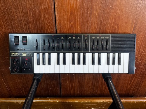 Yamaha cs01 rare synthétiseur - rare,