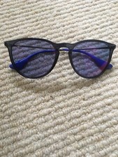 Lunettes de soleil RAY BAN ERIKA RB4171 6338d1 54