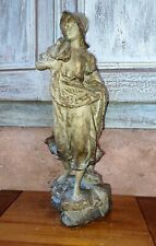 Statue en terre cuite patinée