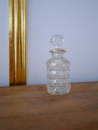 Petit flacon parfum garniture