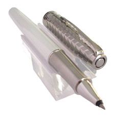 STYLO ROLLER BILLE PARKER