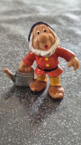 Figurine nain atchoum série - nain,