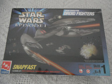 MAQUETTE STAR WARS DROID FIGHTERS TRADE FEDERATION SNAPFAST 1/48 AMT - ERTL