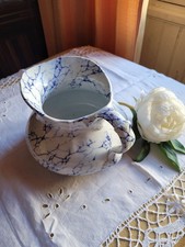 Ancien broc de toilette en faience creil et montereau