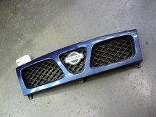 Calandre NISSAN TERRANO 2