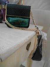  SUPERBE Flacon vide  100 ml  DECADENCE  de  Marc Jacobs pr   Collection