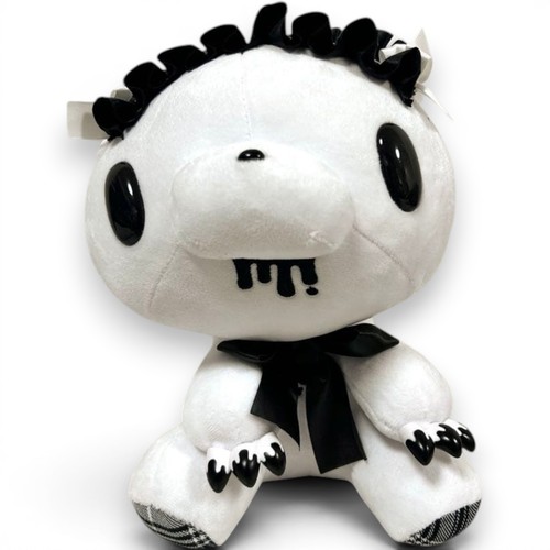 Figurine poupée peluche
