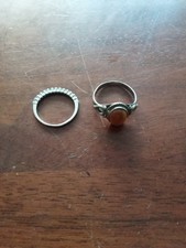 Lot de deux jolies bagues en argent massif