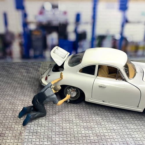 Diorama garage échelle - garage, À