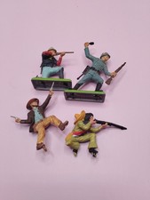 LOT BRITAINS LTD DEETAIL 71