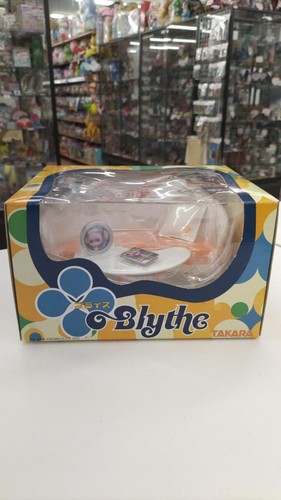 Takara blythe furniture sofa - furniture,