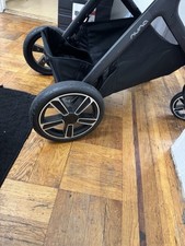 Nuna Demi Grow Stroller Caviar