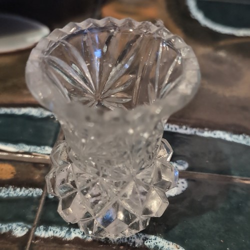Petit vase soliflore - , verre