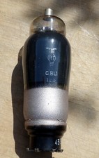 (1) Un tube CBL1 Pentode de puissance RADIOTECHNIQUE - NOS - Army - Fully TESTED