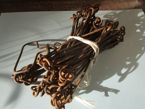 Chaine arpenteur ancienne en - d'arpenteur,