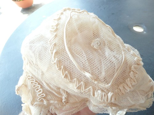 Beau bonnet ancien tulle - beau, en