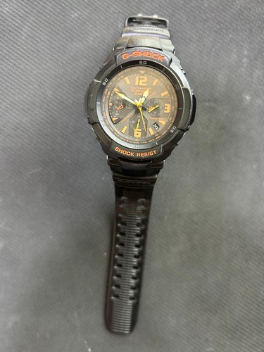 Montre solaire casio shock - montre,
