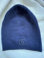 CHANEL Bonnet En Cachemire Et