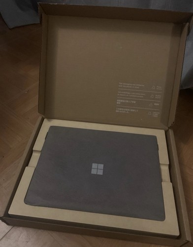Microsoft surface pro i5 - 8,