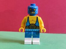 Figurine catcheur Lego - en parfait état - vrai Lego