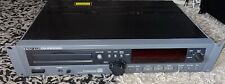 Lecteur Cd PRO / STUDIO TASCAM CD-RW2000 Rack 19 En Panne For Spares