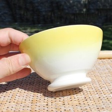 Ancien bol en faïence / dégradé jaune et blanc / Digoin ?
