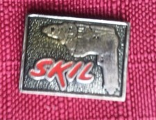 Pin's Bricolage Marque d'outils (SKIL) Rare  (91)