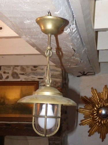 Suspension plafonnier - plafonnier, en
